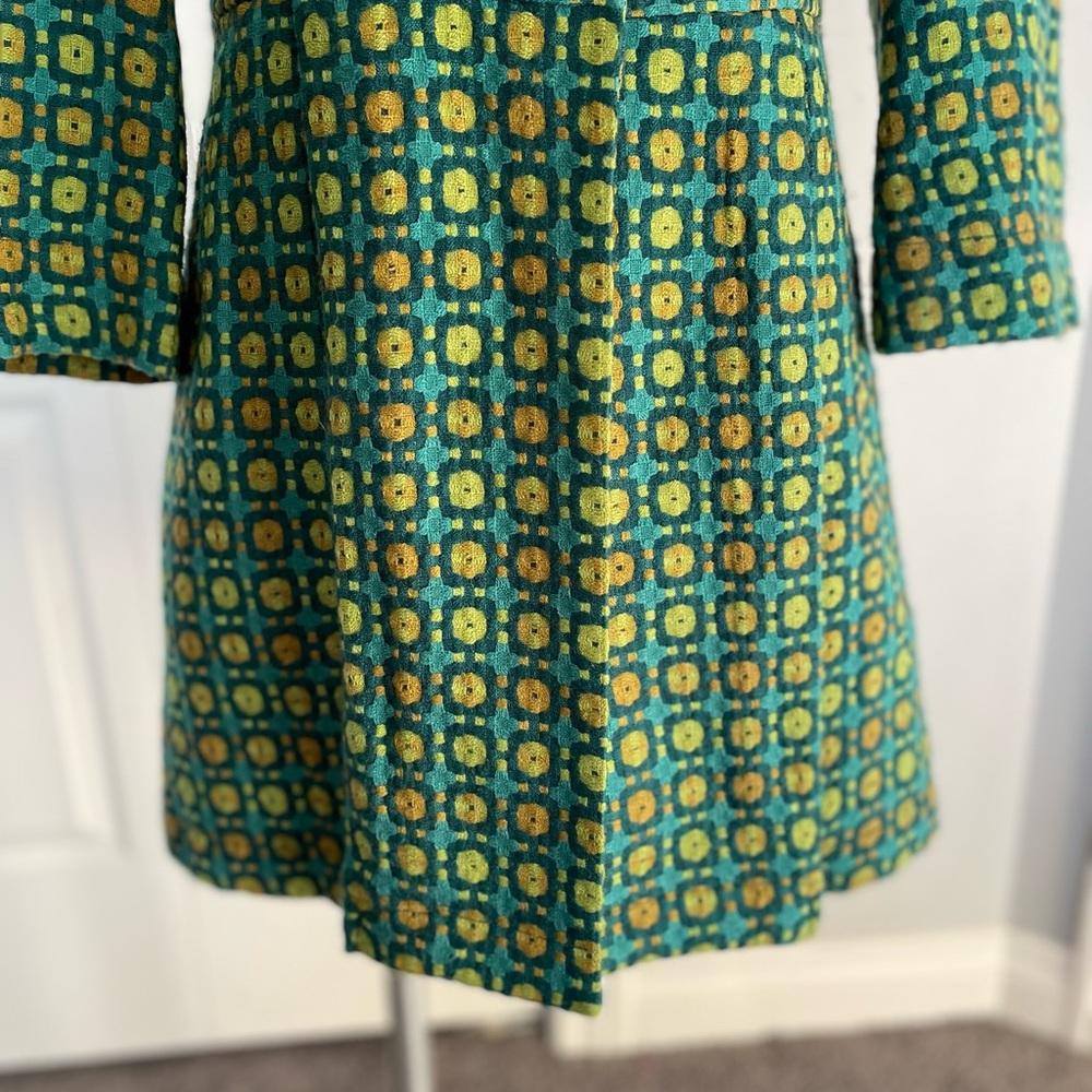 Tulle Green and Yellow Patterned Trench Coat - Picture 5 of 9